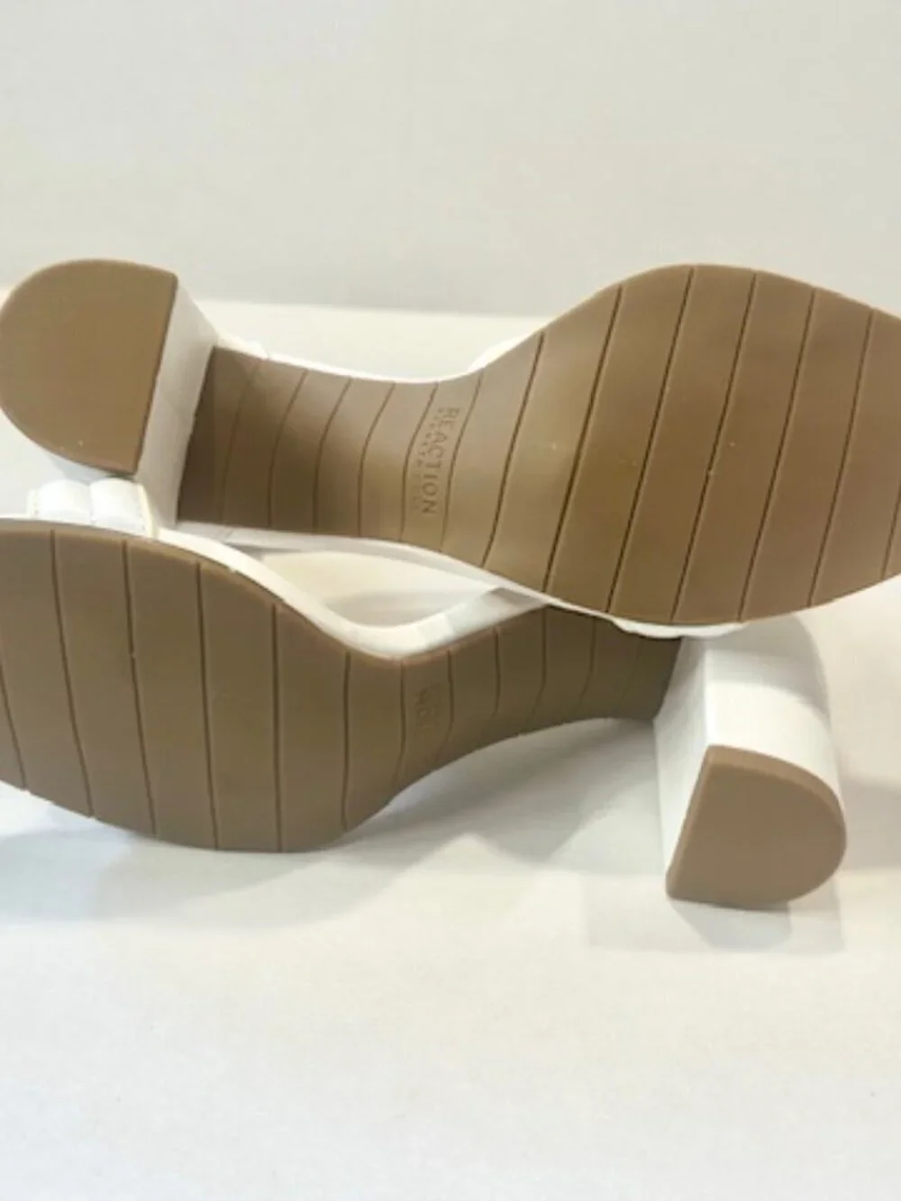 Kenneth Cole Reaction Womens Lolita Dress Sandals Block Heel White Size US 8.5